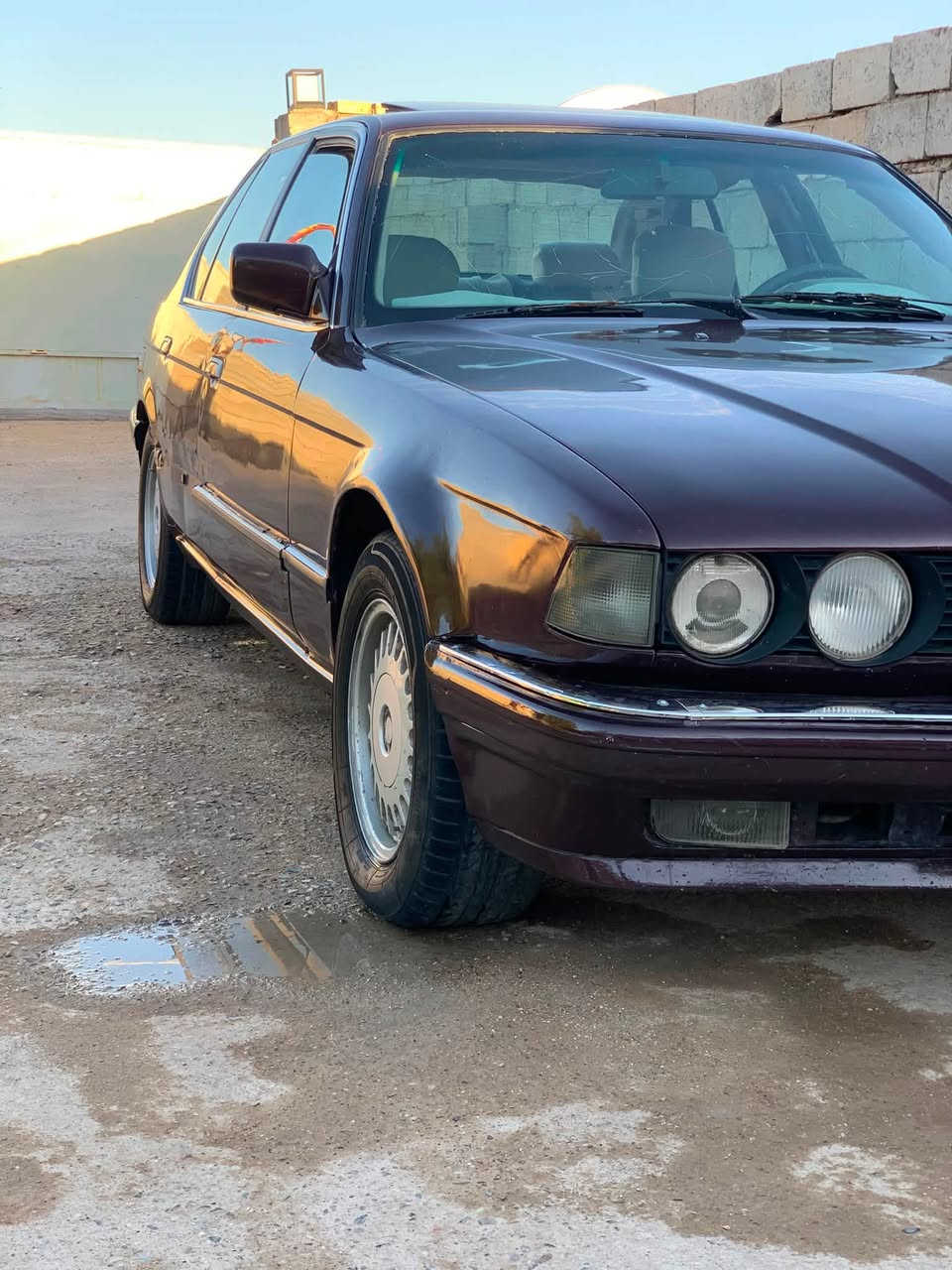 سلام عليكم للبيع BMW
اصل 730 حاليا عليهة مكينه 35 

موديل 94 

لون عنابي صبغ عام جماليه بدون اي ضربه بلاديه 

كشنات كهرباء فتحه سقف طگتين مري قلاب ويه البگ 

بچم عريض تخم تاير صدر نضيف 

منضومه تبريد جديده تبريد ثلج ❄️ بس الفان بي ضعف 

كهربائيات جاهزه 

بريك ABS شغال

رقم صلاح الدين مشروع وطني سنويه لنهاية ال 27 

سعر 48 وبي مجال 

عنوان ديالى بلدروز 

استفسار ***********
