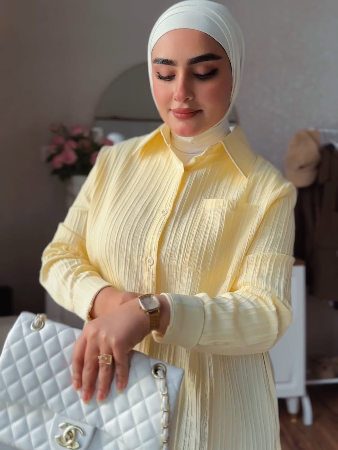 اقوى قميص تكرر بهلموسم القياسات ٤٢-٤٤-٤٦-٤٨ الطول ٧٥سم  يغطي الورك خامه قطنية بارده يتوفر توصيل بغداد والمحافظات ٥ الاف فقط #قميص


**إذا كنت صاحب هذا الإعلان وتريد حذفه لأي سبب، رجاءا أرسل رسالة إلى الدعم الفني**
