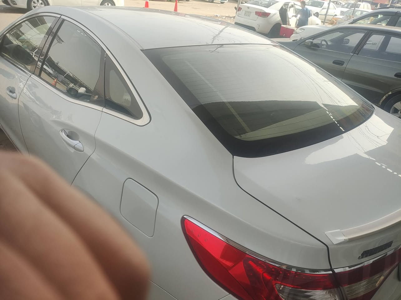 السلام عليكم
ازيرا 15 خليجي قطعتين للتواصل  مكان النجف 
***********
