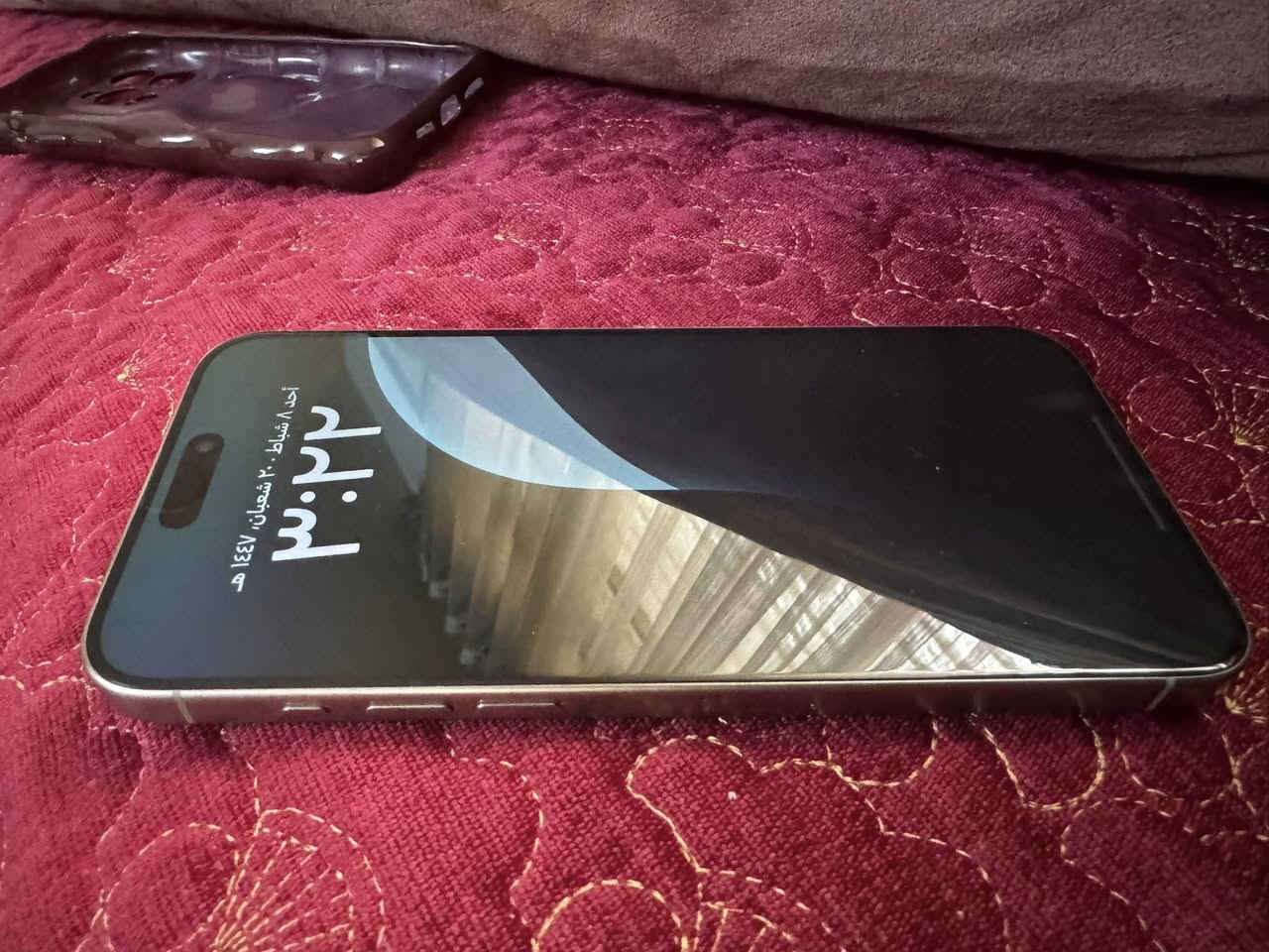 السلام عليكم ايفون ١٥ برو ماكس شرق اوسط ذاكرة ٢٥٦ 
بطارية ٨٧ 
مكفول وغير داخل تصليح نهائيآ ماعدا نقطة في الشاشة مبينه بالصور 
مكاني الكرادة


**إذا كنت صاحب هذا الإعلان وتريد حذفه لأي سبب، رجاءا أرسل رسالة إلى الدعم الفني**