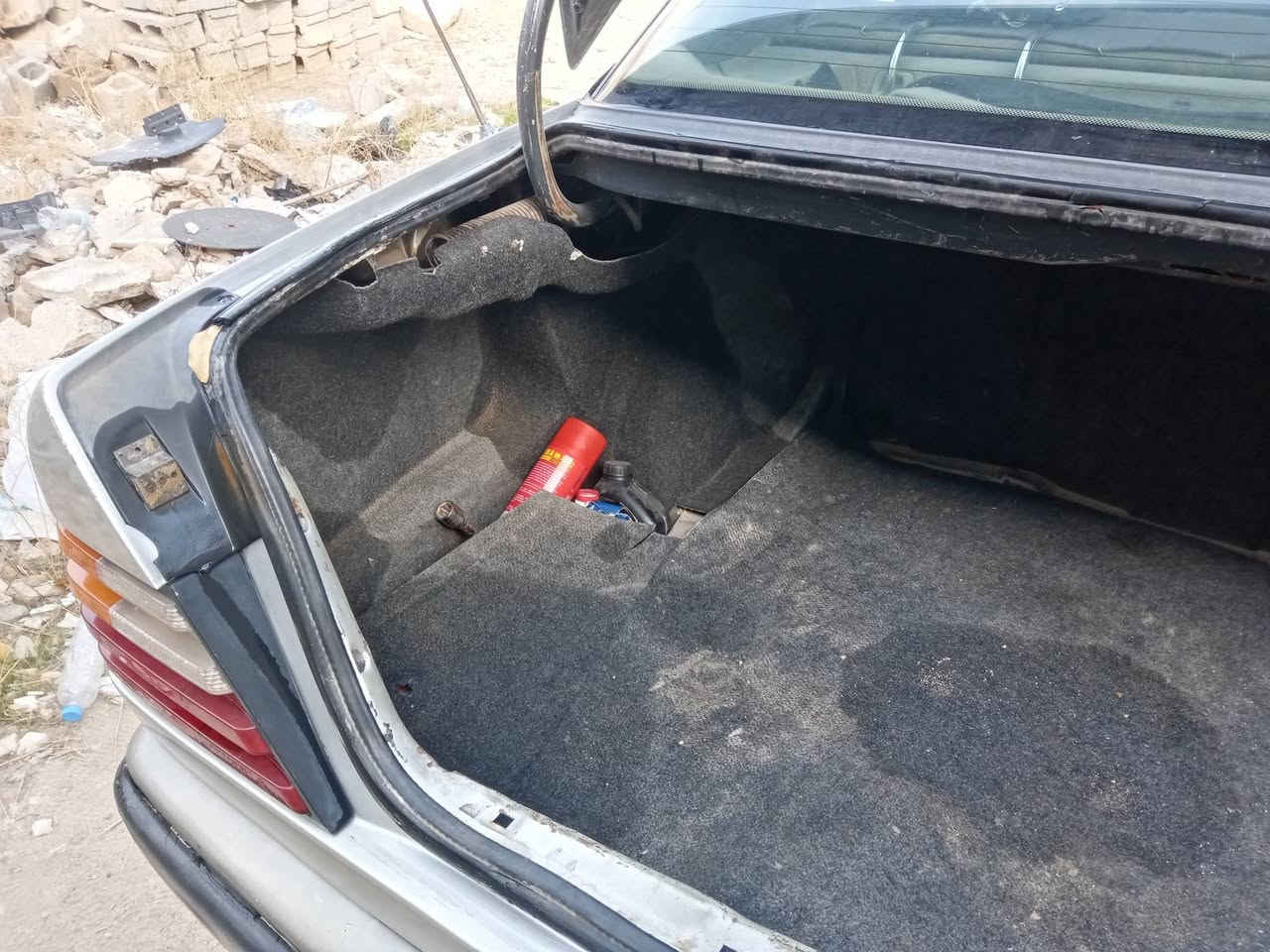 السلام عليكم اخوان من رخصة الادمن المحترم سياره دب موديل ٨٩محور بطه ٥؛٢بسمي سنويه لغاية ٢٩سياره جاهزه من تخم تاير صدر دبلات امامي خلفي جديد درايم شفتات جديده كهربائيات كله شغاله حت تبريد شغال دواخله مقبوله رايده ٥٠ورقه بيه مجال بسيط بالعافيه على الياخذه مابيه كل نقص بس اكو شغله حت اتكونون معرفته السياره فقط الصبح اتأخر بالتشغيل اوهاذه رقمي ***********ناصر مكاني فلوجه
