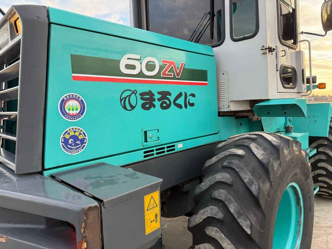 سلام عليكم
شفل للبيع حجم 60 
موديل 2011
دخول جديد
للبيع 
***********
