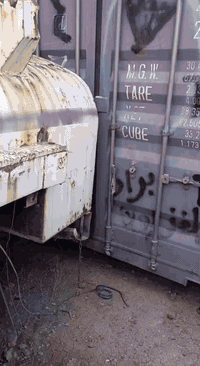 حاويات للبيع ١٢ متر السعر مطروح ٢٨ ورقه
السته متر سعرها ٢٠ورقه مطروح
المكان بغداد اكثر من 200 حاويه
***********
