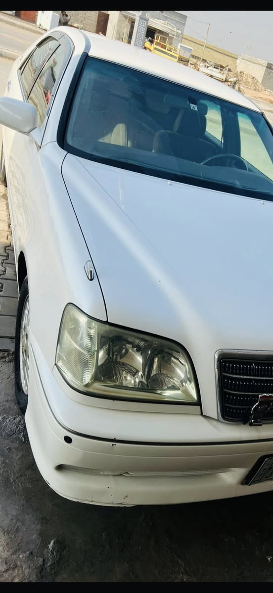 سلام عليكم اخوان جنون او ملكه حاويه بدون كص دخول جديد سياره جديده كفاله كص وضربه سياره دكمتين اصل كرستال كشنات كهربائي ديفور مكينه كير حداده تخم تايرات تبريد كله جديد وشغال سياره حاجزين عله تسجيل وجاهزه وجديده مكان سياره بصره سعر (52)وبيها مجال رقم الهاتف ***********وشكر
