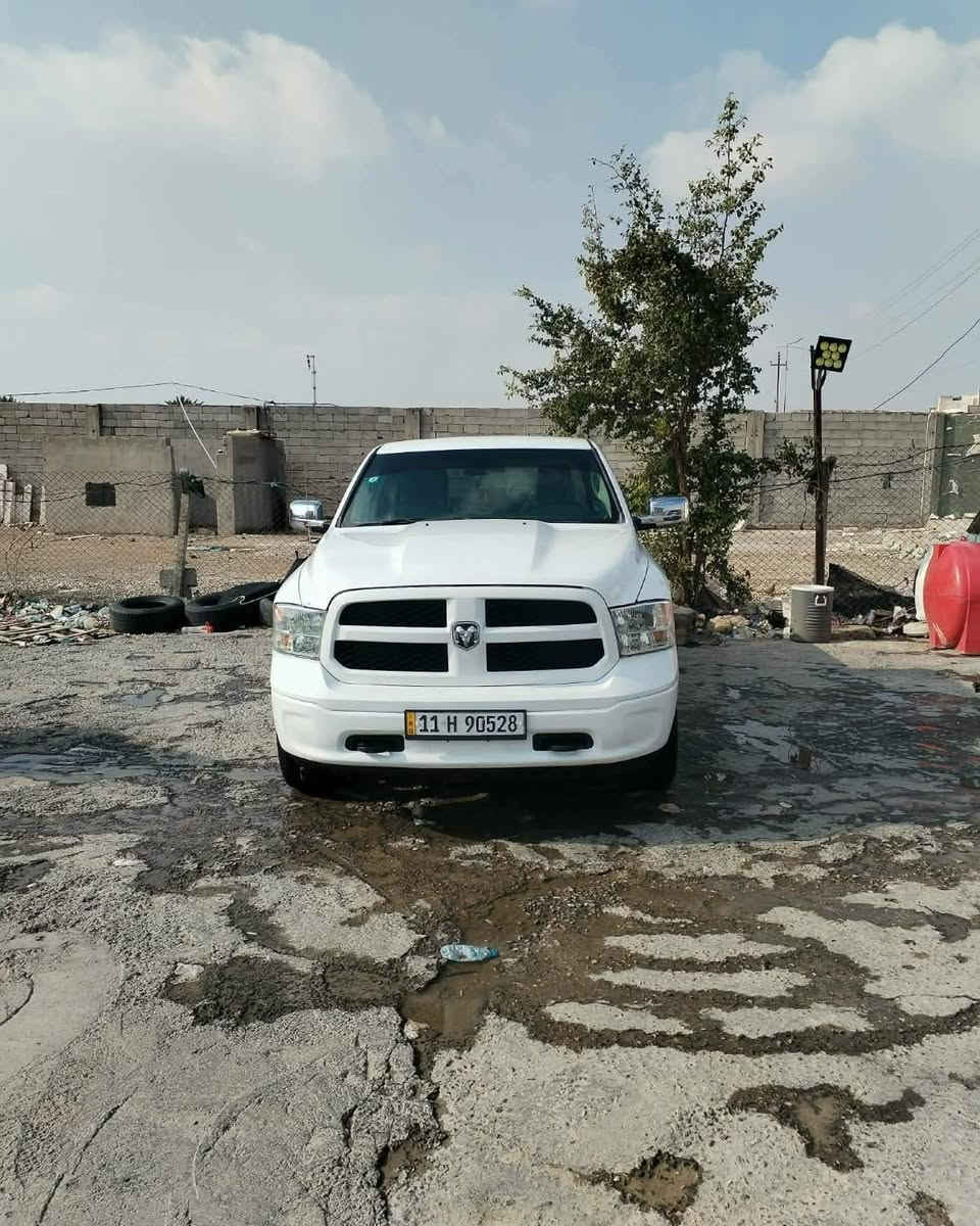 🚘 للبيع | دوج رام 1500 كلاسيك 🚘
♦️موديل 2018
♦️محرك 5.7L هيمي – ثمانية سلندر
♦️ سنونار مرفق داخل الصور
🔹️وقود غاز / بنزين
🔹️دفع رباعي (4×4)
📌المواصفات:
🔹️كير أوتوماتيك (ماوس)
🔹️كاميرا خلفية
🔹️مساحة تخزين داخل القمرة
🔹️ويل كروم
🔹️رقم بغداد
مشروع وطني
هزة وسنوية 2025
تحويل مباشر
سيارة قوية ونظيفة، جاهزة للاستخدام بدون أي مصاريف.
💰السعر ١٨٥ وبيها مجال 

📞 للاستفسار:
الاتصال أو واتساب: ***********
#سيارات #للبيع_سيارات #واسط #الكوت #واسط
