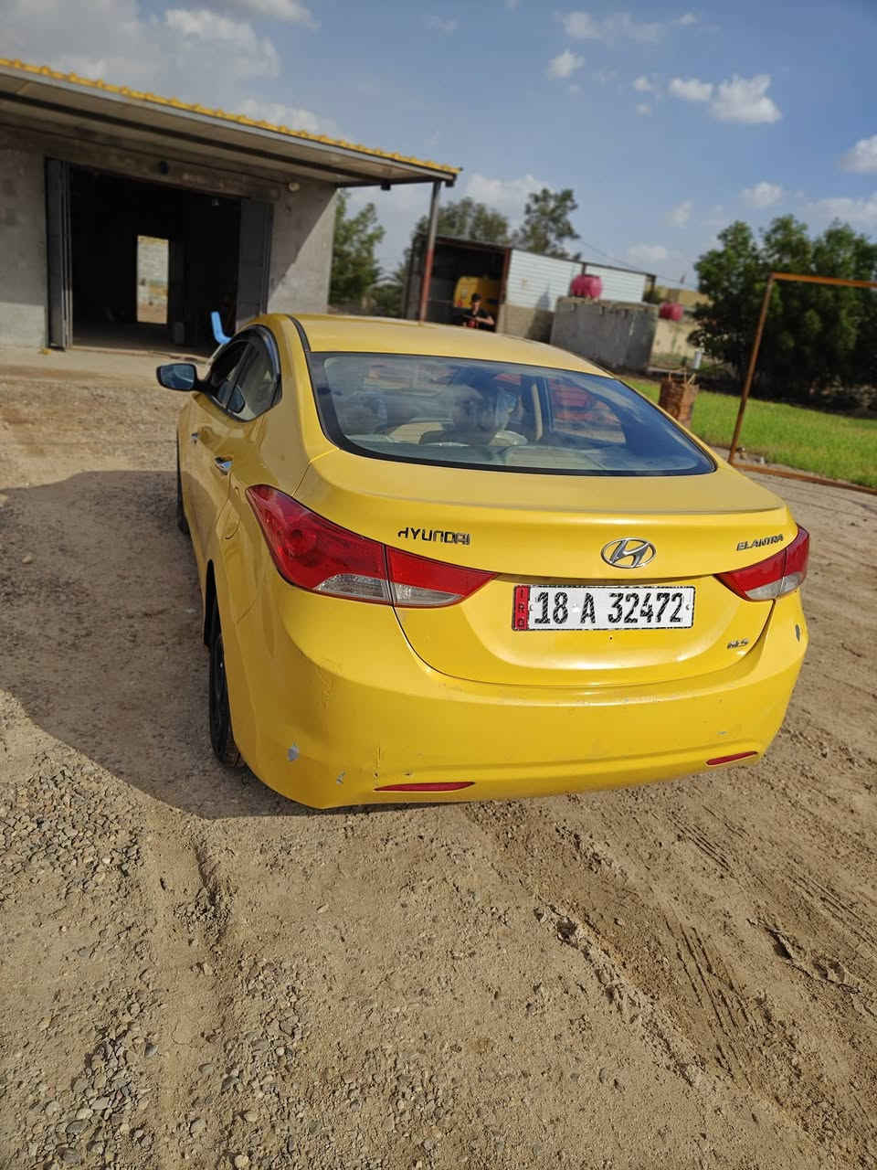 السلام عليكم
إلنترا موديل 13 خليجي 
سونار وهزه جديده 
سياره مكفوله 
حداديه كير محرك خير من الله تجي وتشوف بعينك مكان دوانيه تواصل خاص او اتصل ***********
