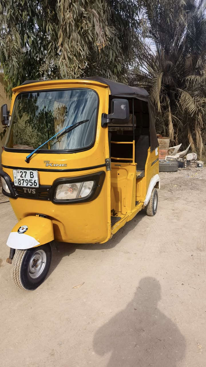 سلام عليكم 
تكتك للبيع 2020 تي في اس جديه مكينته مفتوحه 
رقم ذي قار  بسمي نكليزي كامله علا اخر حبايه 
ملاحضه مكلف بل نشر رقم صاحب التكتك 
***********
