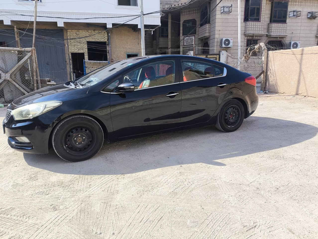 فورتي 15 فوول..مراوس بدورنكو والفرق موجود..
***********
