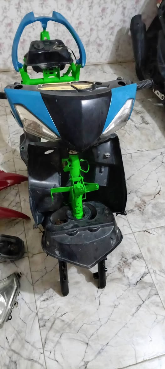 شاصي سكنس لد طلاعات صيني للبيع دشبول وبكلايت واشاير ودبل إشارة كلة شغال ويا صفاح وهاي كدامك 
كهربائيات كلهة شغالة سعرة 75 وبي مجال مكاني الحسينية
شاصي مال ستين مصبوغ وردي ستيرن رياضي سعرة ب25


**إذا كنت صاحب هذا الإعلان وتريد حذفه لأي سبب، رجاءا أرسل رسالة إلى الدعم الفني**