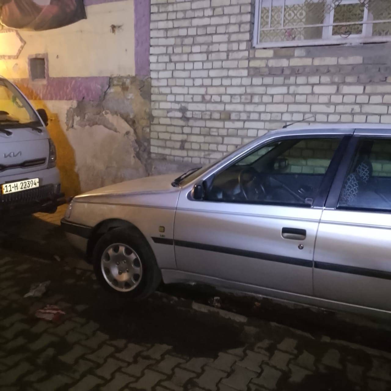 ***********السلام عليكم بيجو 405 موديل 2012رقم بغداد سعر 36
