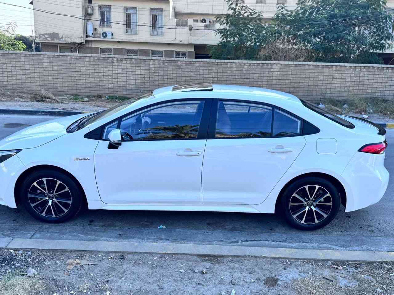 السلام عليكم 
تويوتا كورلا  هايبرد موديل 2024 شكل الامريكي وارد  الصين🇨🇳 
رقم بغداد باسمي تحويل مباشر
مكفوله من الحادث ومن البارد والصبغ 
بيها شخوط بالدعاميه 
وبيها رصعات بالباب الخلفي ورصعه بالبنيد 
والجاملغ الامامي 
ماشيه 38 الف وقابل لزياده 
لبيع فقط 
 
***********
