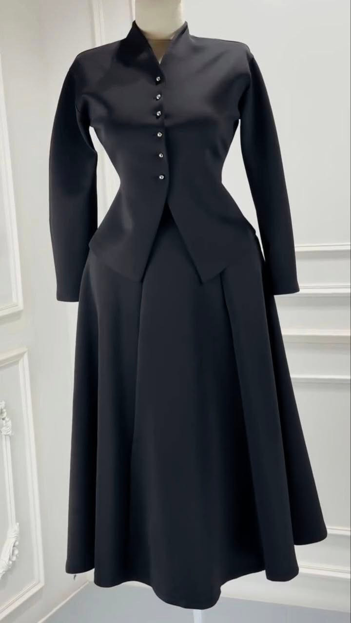 🩷 
ستره وتنورة قماش دابل إيطالي 🇮🇹
السعر ٤٥ الف 
القياسات ٤٢ ٤٤ ٤٦ ٤٨ ٥٠ ٥٢ 
يوجد خدمة توصيل لكل العراق 5️⃣ 
#ازياء2025_فستان_بنطلون_بغداد_البصرة_محافظات_قميص_ملابس_نسائية_اقمشة_بنطلون_البسة_تركية


**إذا كنت صاحب هذا الإعلان وتريد حذفه لأي سبب، رجاءا أرسل رسالة إلى الدعم الفني**