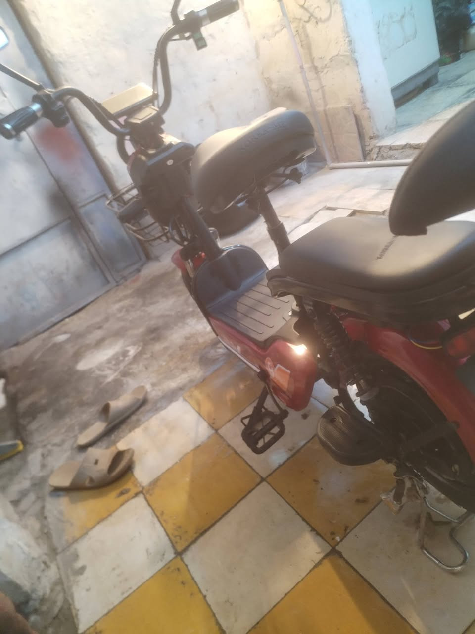 دراجه كهربائيه للبيع سعر 325   ***********
