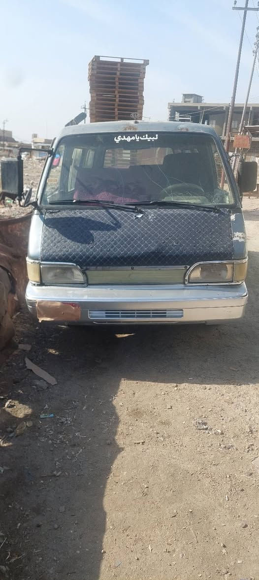 ١٩٩٤ كير نضيف  ومحرك جديد توه شاده سياره متروكه لان الله رزقه و تعيآ السعر ٢٠ ورقه مكانه بابل حله ومكلف بلنشر هذا رقمه ***********
