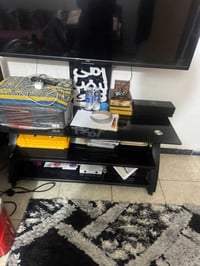 ميز • مستعمل قليل