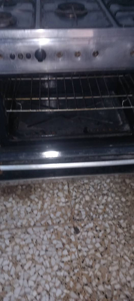 طباخ فريش نضيف كلش وعلى فحص سعر ٢٢٥ بي مجاله قليل للطيبين


**إذا كنت صاحب هذا الإعلان وتريد حذفه لأي سبب، رجاءا أرسل رسالة إلى الدعم الفني**