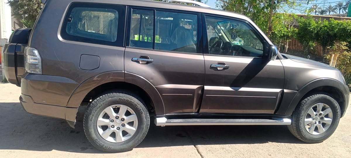 السلام عليكم راسليني مضان كريم
باجيرو للبيع موديل 2016 خليجي 
ضرر اربع قطع صبغ مكينه اوكير كفالة  ماشيه 220
السياره نضيفه كلش  عنوان بابل محاويل السعر 160 
*********** بي واتساب تفاصيل اكثر تصل ***********
