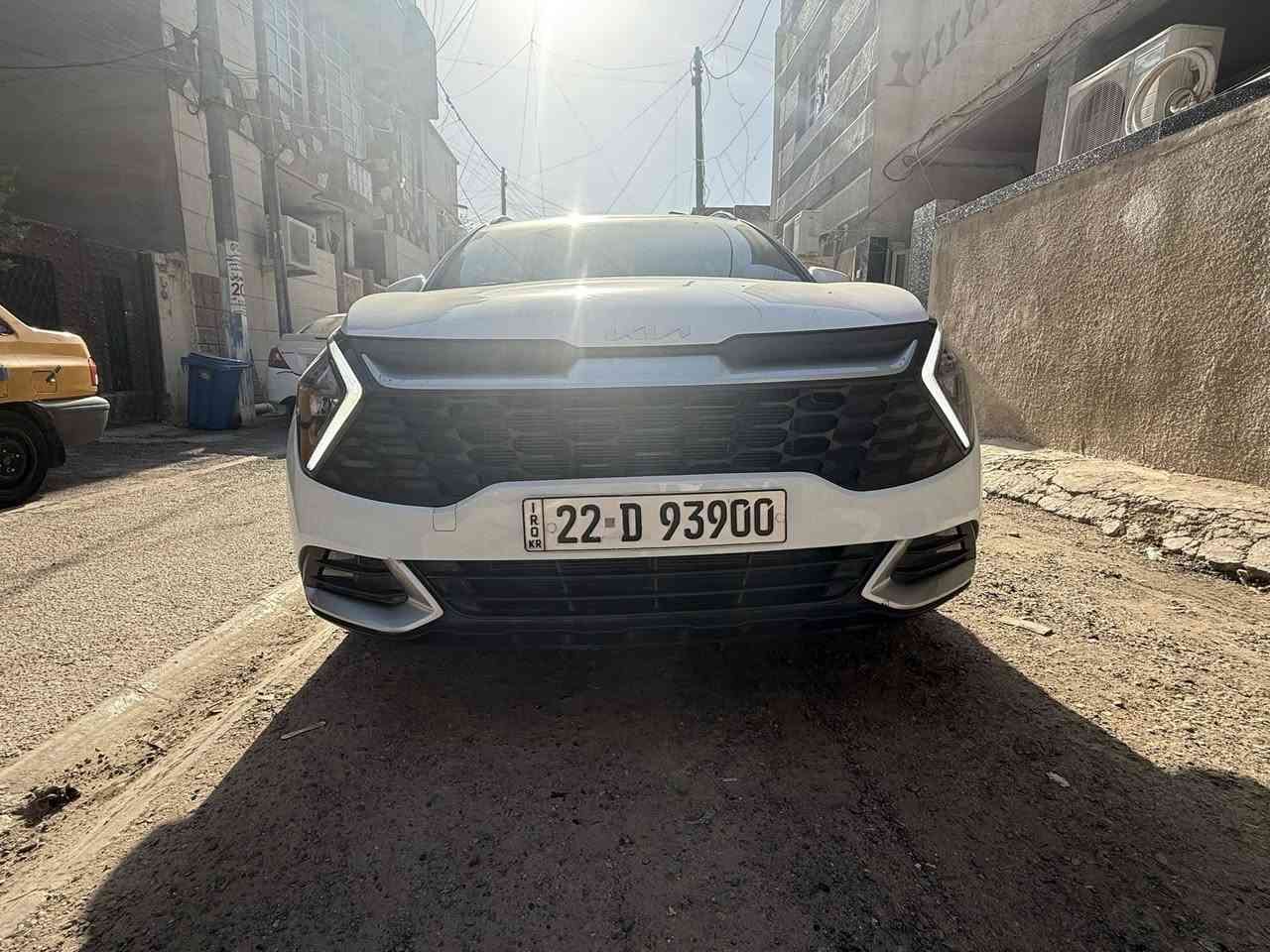 سلام عليكم كيا سبورتج 2024 للبيع مكفوله ماشيه 30 باسمي السياره مواصفات بصمه حساسات رادار حساس مطر السياره نضيفه جدا السعر 210 
مكان بغداد الحريه 
***********

