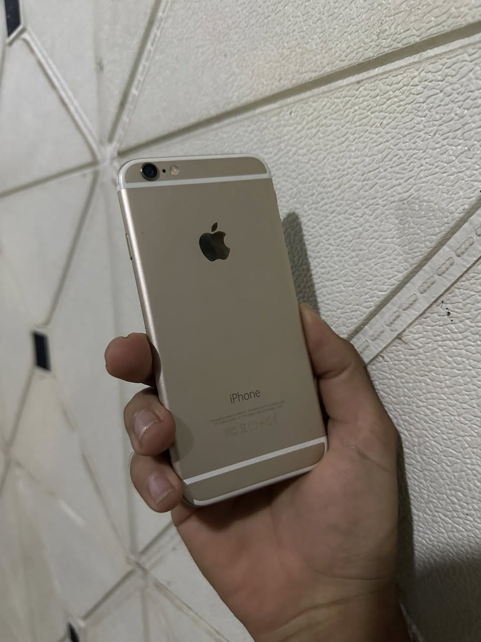 ايفون 6 جهاز جديد  كامرات صوت اتصال نت كلشي شغال مابي اي خلل سعر 50 رقمي ***********
