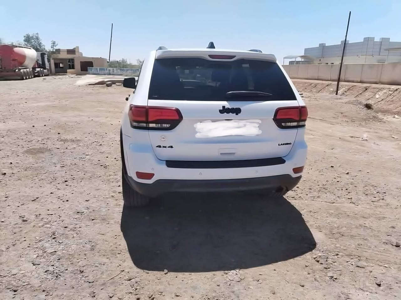 للبيع جيب 2020 رقم اربيل
عداد المسافه  90 ألف كم 

🔹 حادث السياره شبر بارد فقط ومكحل جميع الارباكات سليمه 

*********** 

المواصفات:
1️ محرك 3600
 2  بصمة تشغيل + بصمة أبواب
3️ تشغيل عن بعد
4️ شاشه وسط كار بلي 
5️ كرسي السائق كهرباء 
6️ شوته رياضية kn 
7️ تيربو كهرباء 
8️ نظام اطفاء المحرك عند الوقوف 
9️ نظام سبوت تسارع 
10 ️ حساسات جانبيه نقطه عمياء 
11  نظام ECO تقليل صرف الوقود
