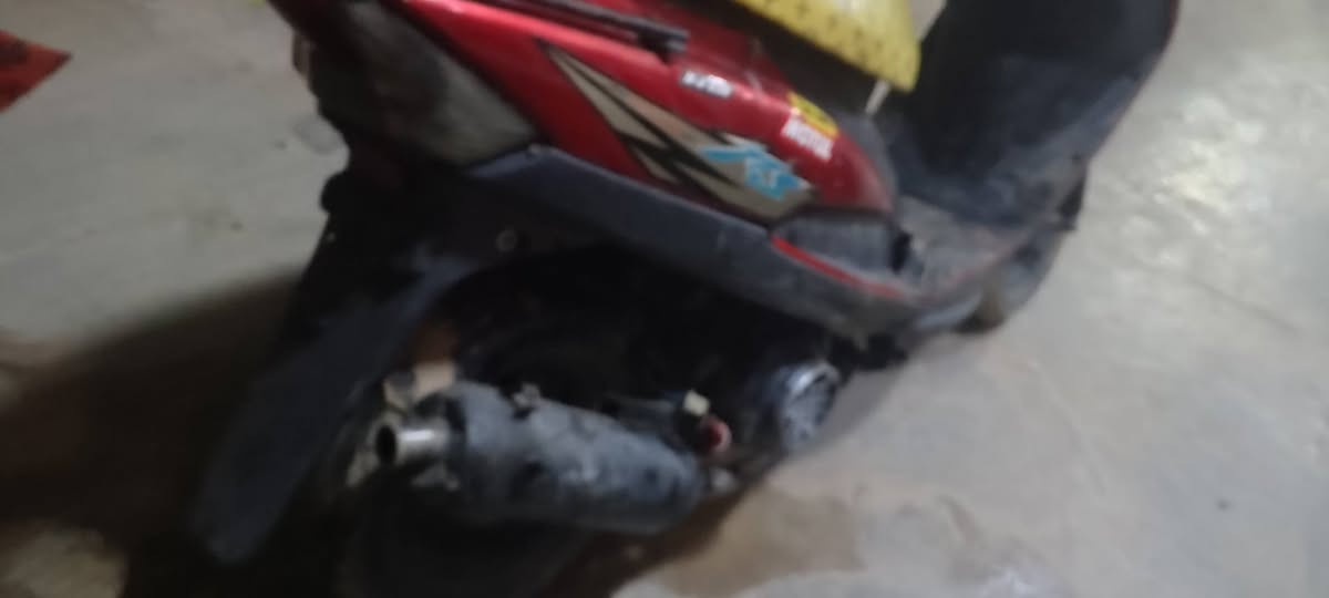 السلام عليكم دراجة ماكس عدلة مزودة صالنصة رياضي قطرة دهن ستاند كلجات رياضي بوشة49بلادي دراجة نضيفة ومرتبة السعر 450مكاني بغداد التاجي ***********
