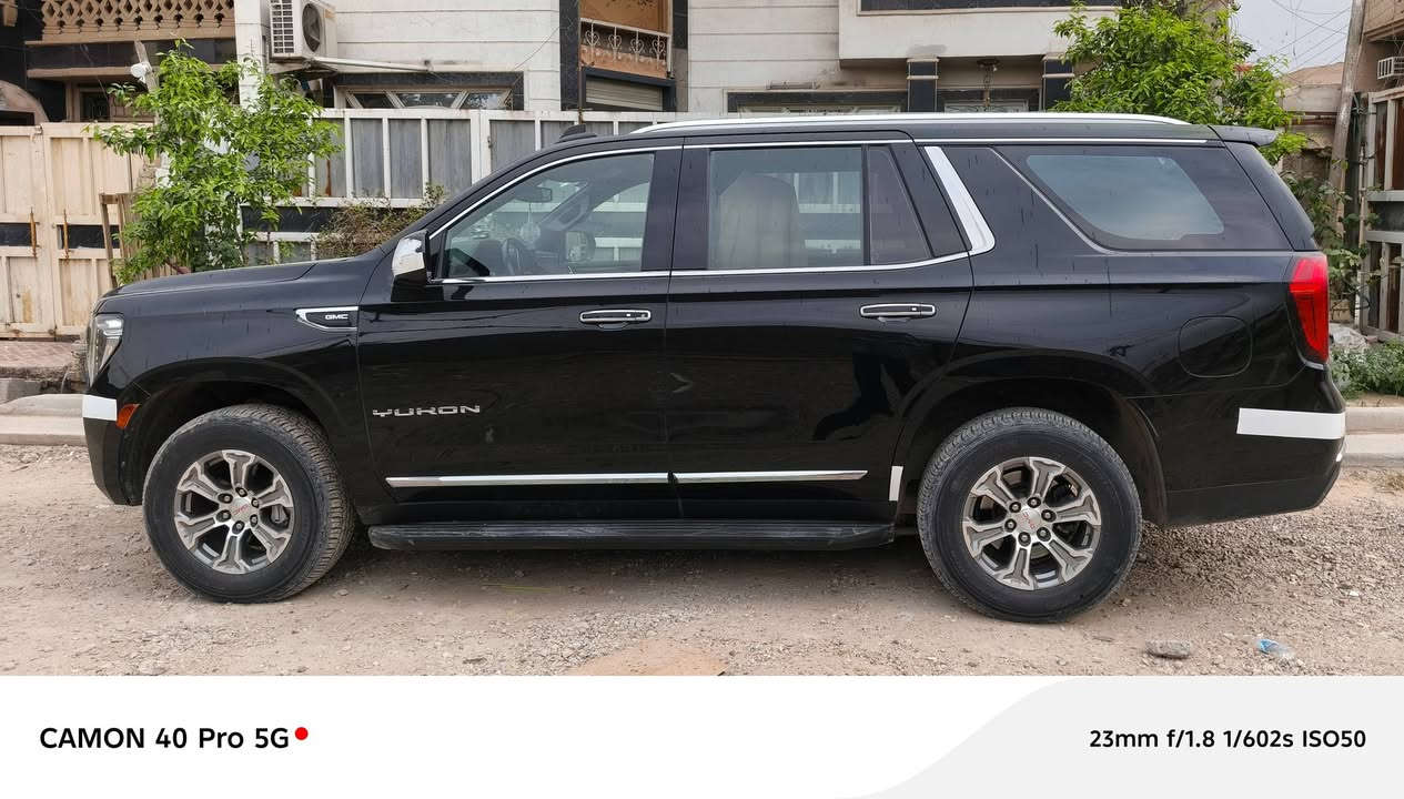 السلام عليكم جمسي يوكن ٢١ رقم بغداد مميز باسمي لون اسود ماشيه 42 كم بدون صبغ خليجيه كشنات كهرباء وثلاجه تجميد رادار امامي خلفي حساس امامي وخلفي شاشه كبيرة صندوق كهرباء يعمل بحركة القدم مكاني بغداد الكرخ  الاتصال على الرقم  ***********
