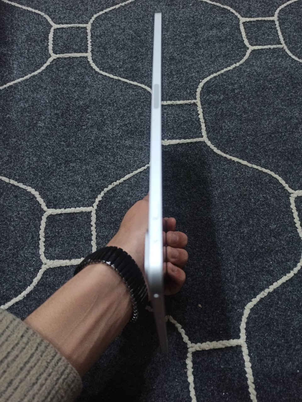 ايباد M2 موديل 2023
ايباد نسبة نضافه 95%
نسبة بطاريه 87%
لون موضح بلصوره 
مكاني نجف كوفه حي ميسان 
واتساب ***********
