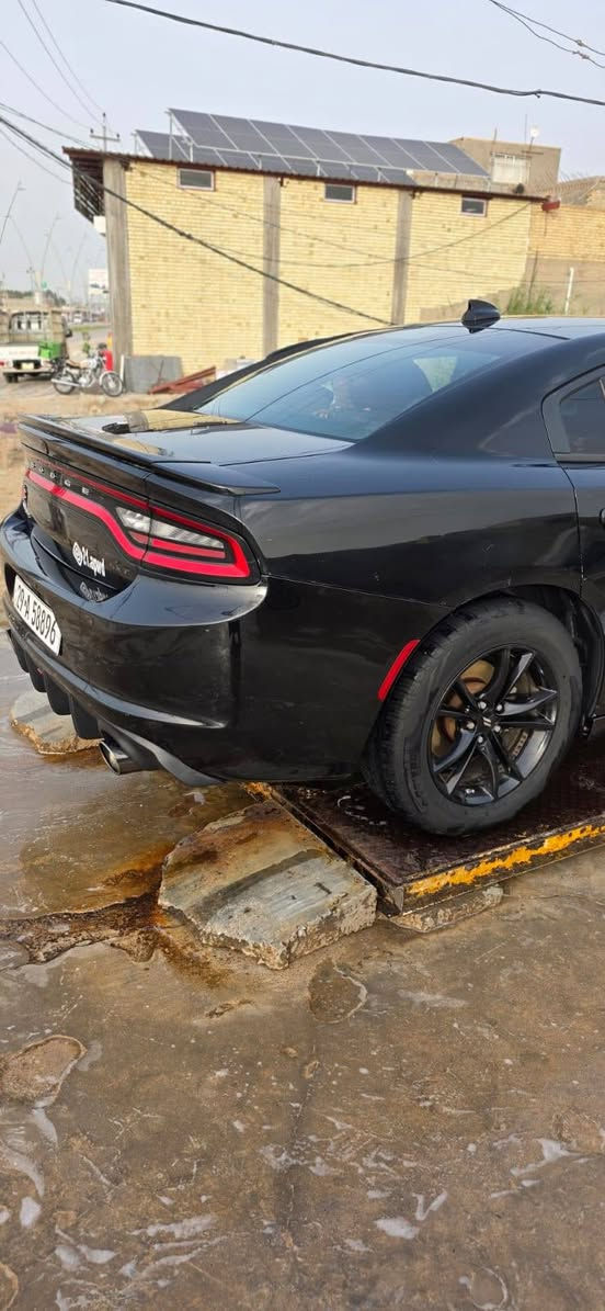 السـلام عليـكم 
جارجر موديل 2016 مسجلة 2017
تحويل ثاني يوم  مواصفات sxt plus  
تدفئة كشنات ؛ كشن حظن؛  كير؛ محرك؛ حدادية اكسل ؛فتحة
كله جديد السيارة  قبل ١٠ ايام مسوين الها ادامة شامله ؛ تخم تاير جديد باتري جديد  السيارة احل. من الصور 
 السيارة كفالة عامة. علماً السيارة استخدام شخصي ما داخلة ولا مشتغلة ع خط
عنوان السيارة واسط السـعر 160 وبيها مجال قليل 
 للستفسار الاتصال (***********)
ملاحظة.  مكلف بالنشر
