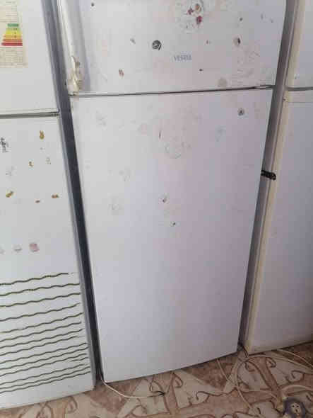 ثلاجة اللبيع شغل سعرا ٦٠ بي مجال كركوك حي العروبه يم ملعب خومسي او وكف قديم حجم ٢٠ قدم بس مبدل ماطور مابي اي عيب شغال بل شرط ٧ايام ضمان
***********
*********** كركوك
