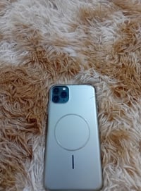 آيفون 11 برو ماكس • ٢٥٦ • بصرة