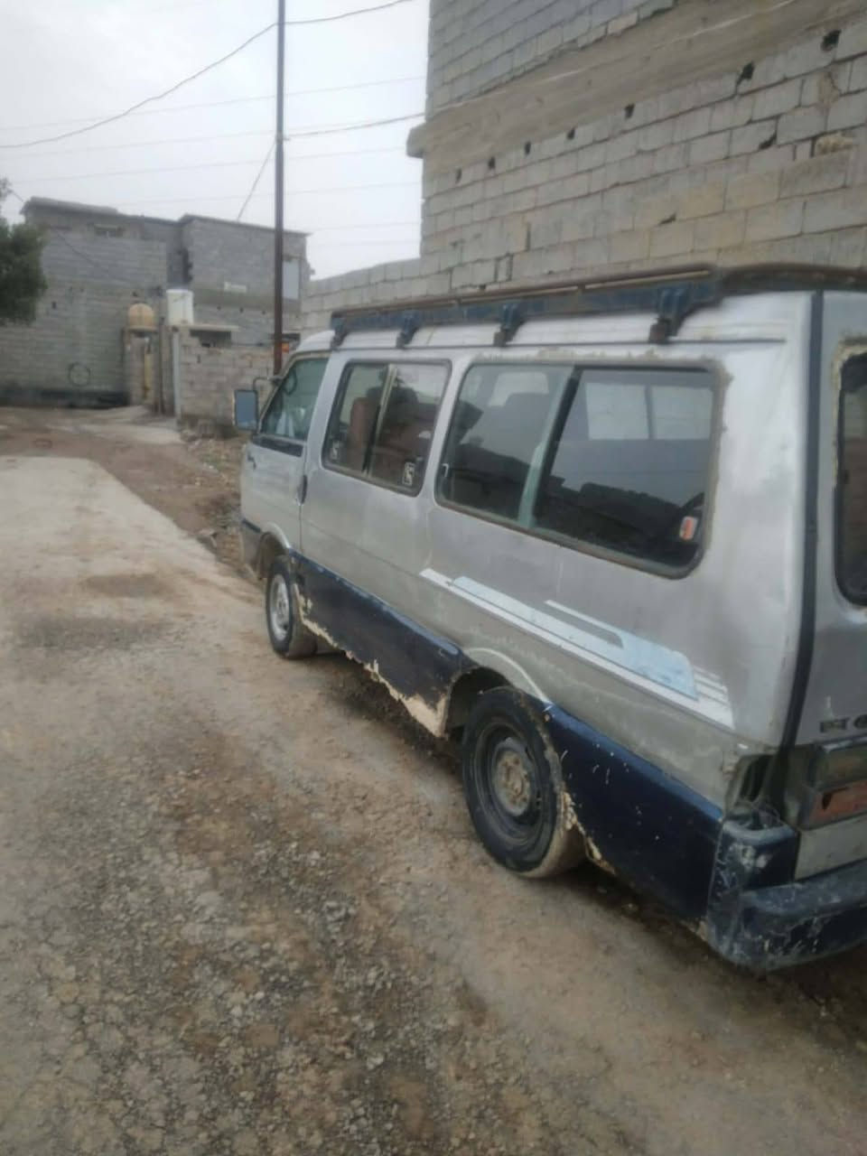 السلام عليكم للبيع كيه بسته موديل 93 محرك كير خير من الله رقم بغداد تحويل ثاني يوم سياره حلوه ما بيها صبغ ولا ضربه خطها حي المعلمين بعقوبه للتواصل على الرقم ***********
