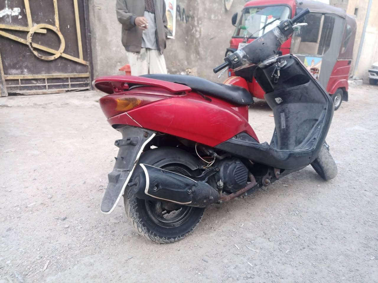 السلام عليكم دراجه بريز كفاله عامه لايت ناصي الدراجه كفاله كلشي شغال لايت عالي ناصي  كيج بازين كهربايات شغاله مكفوله مكينه خير من الله لاتبخير ولا تنقيص بلادي سلف هندر مكاني الطالبيه بغداد *********** متواجد فيس فقط واتساب
