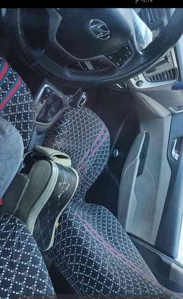 يا الله اكسنت 2018 امريكي 1600نص فول داخل لونين شاشة جبيرة 4 دكس دوشمة بل كامل  ماشية 100 حادث جاملغ أو شوية من البنيد صور الحادث موجودة سيارة مال جناي سيارة علية إدامة كاملة نوزلات بلكلات قاعدة فيتبم جديدة تبرد ثلج تخم تاير جديد سدر امامي خلفي جديد بل عافية على ياخذة رقم *********** مكان بغداد 
العامل العماري سعر 112
