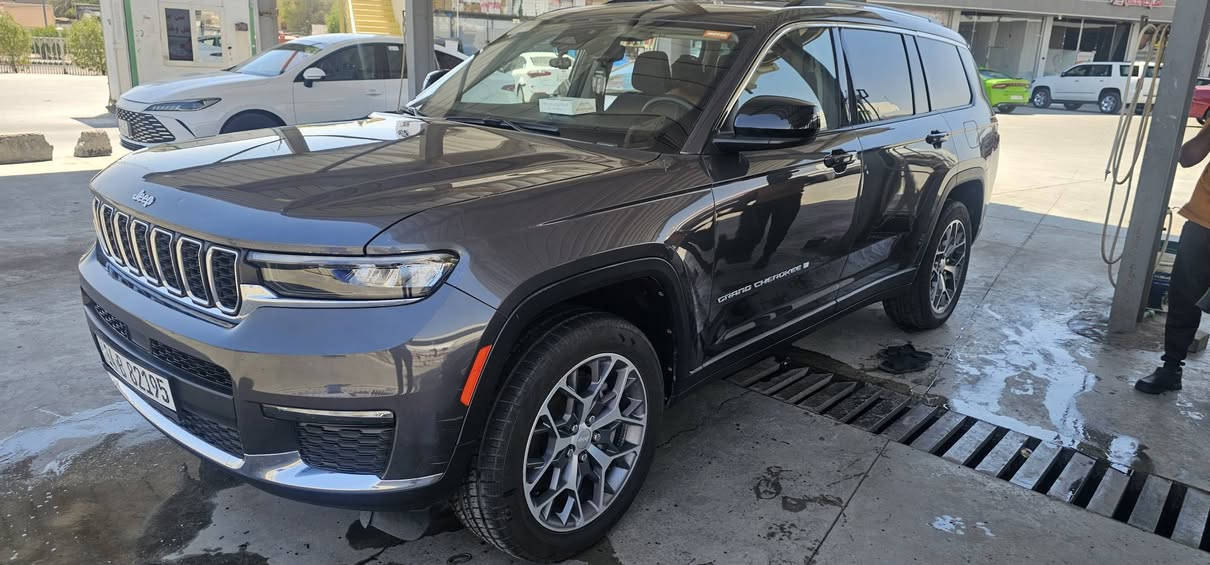 كراند شيروكي لاريدو 
رقم بصرة 
ماشية ٧٠ الف 
الحادث تكدر تشوفه بالرابط 

https://bid.cars/en/lot/1-72752464/2023-Jeep-Grand-Cherokee-1C4RJKAG5P8828505

دواخل سالمه ولا ايرباك طاك

شاد منظومة غاز باربيل شغل درجة أولى 

السعر ٢٤٠ 

***********
