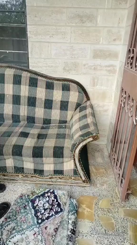 اغراض للبيع


**إذا كنت صاحب هذا الإعلان وتريد حذفه لأي سبب، رجاءا أرسل رسالة إلى الدعم الفني**