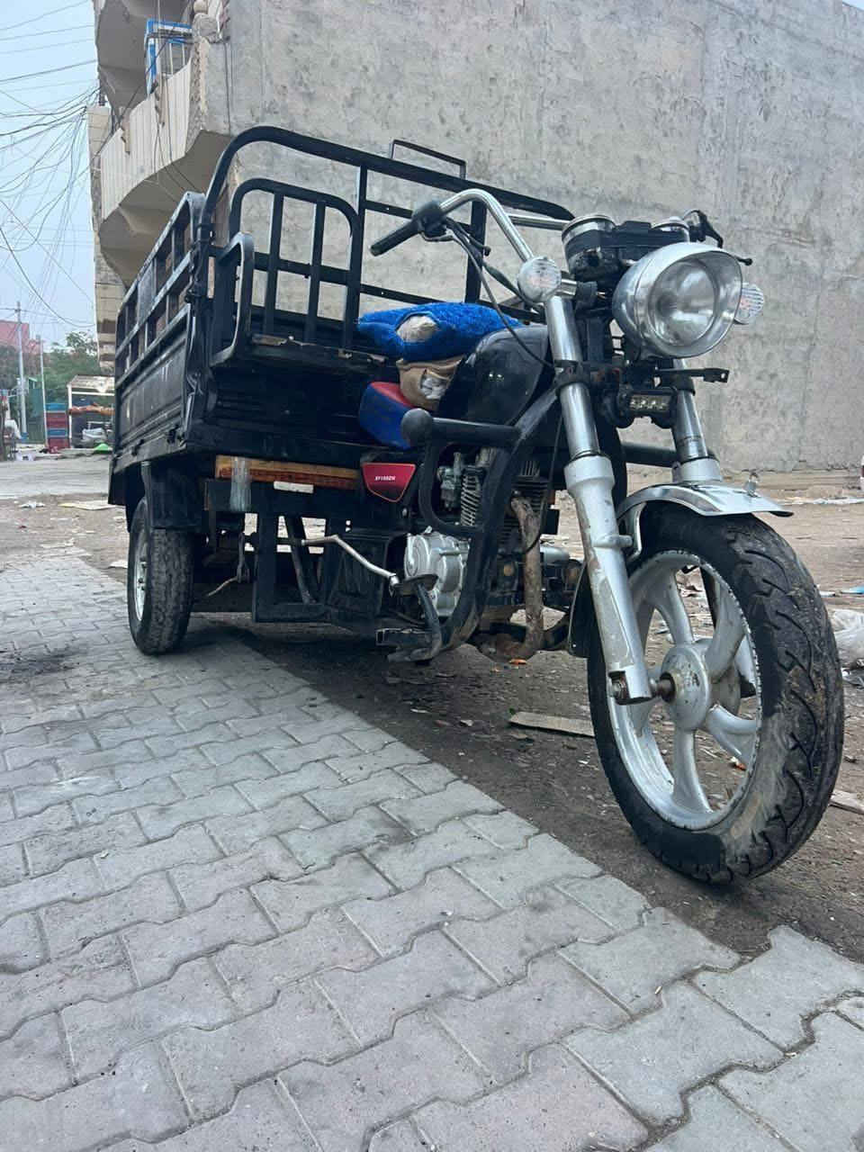 ستوته للبيع فحل نضيفه حيل السعر 850وبيها مجال***********
