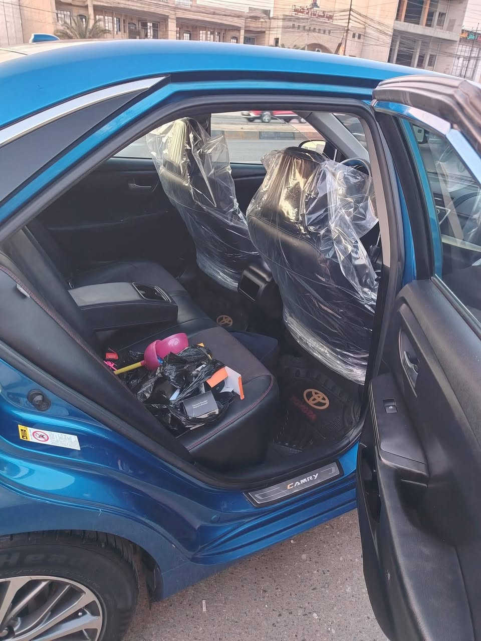 السلام عليكم
كامري 2017 se plus فول مواصفات
بصمه سلايت شاشه جبيره لايت زنون شاحن لاسلكي تدفئه بالكشنات ماشيه 100  ميل شفتات ستيرن
مايحتاجلها اي مصرف
رقم اربيل باسمي سنويه جديده تحويل مباشر
الحادث مبدل بوند وجاملغ والتقرير بالمنشور
السعر 150 ورقه ومجاله كلش بسيط
للتواصل ***********
