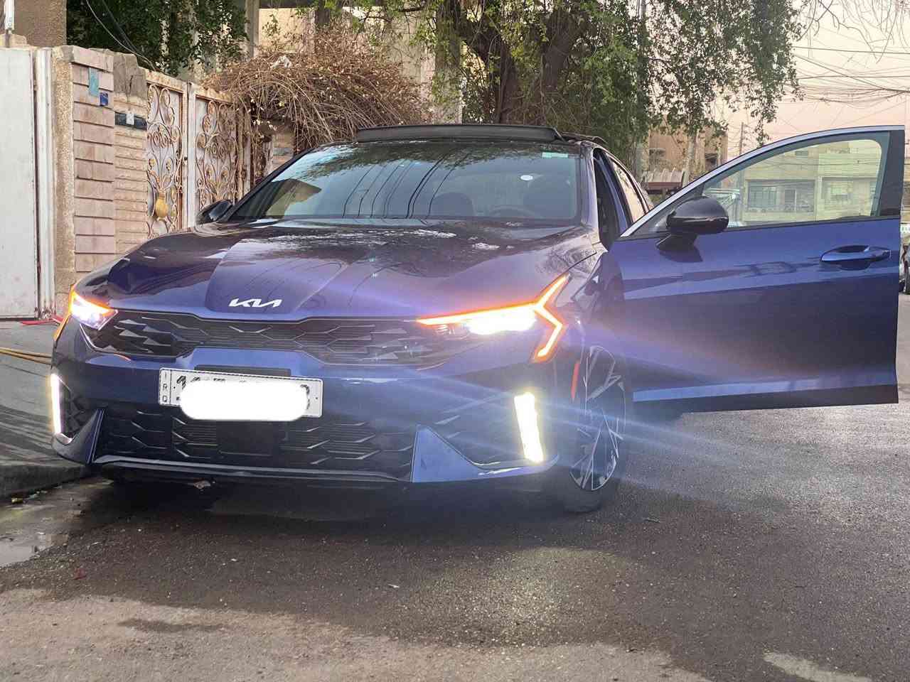 السلام عليكم ❤

 كيا K5 GT LiNE 2025 وارد امريكي مرقم بغداد معوقين  بسمي اسوي وكاله 

حجم المكينه : 2.5 تيربو المسافة المقطوعة :  7000 ميل والضرر موضح بالصوره
#مواصفاتها

1.شاشه 2.بصمه 3.ويل كب 4.كشنات جلد 5.تشغيل عن بعد 6.رادوات 7.بصمة ابواب 8.صندك يفتح عن الاقتراب 9.اشاير بالمري 10. بنوراما 12.كشنات كهرباء 13.حساسات خلفيه 14.هيترات بالكشنات 15. مسطره لد 16.شحن وايرليس17.هندبريك بصمه 18.اوتو هولد

#السعر 220 وبيها مجال #رقمي ( *********** )
