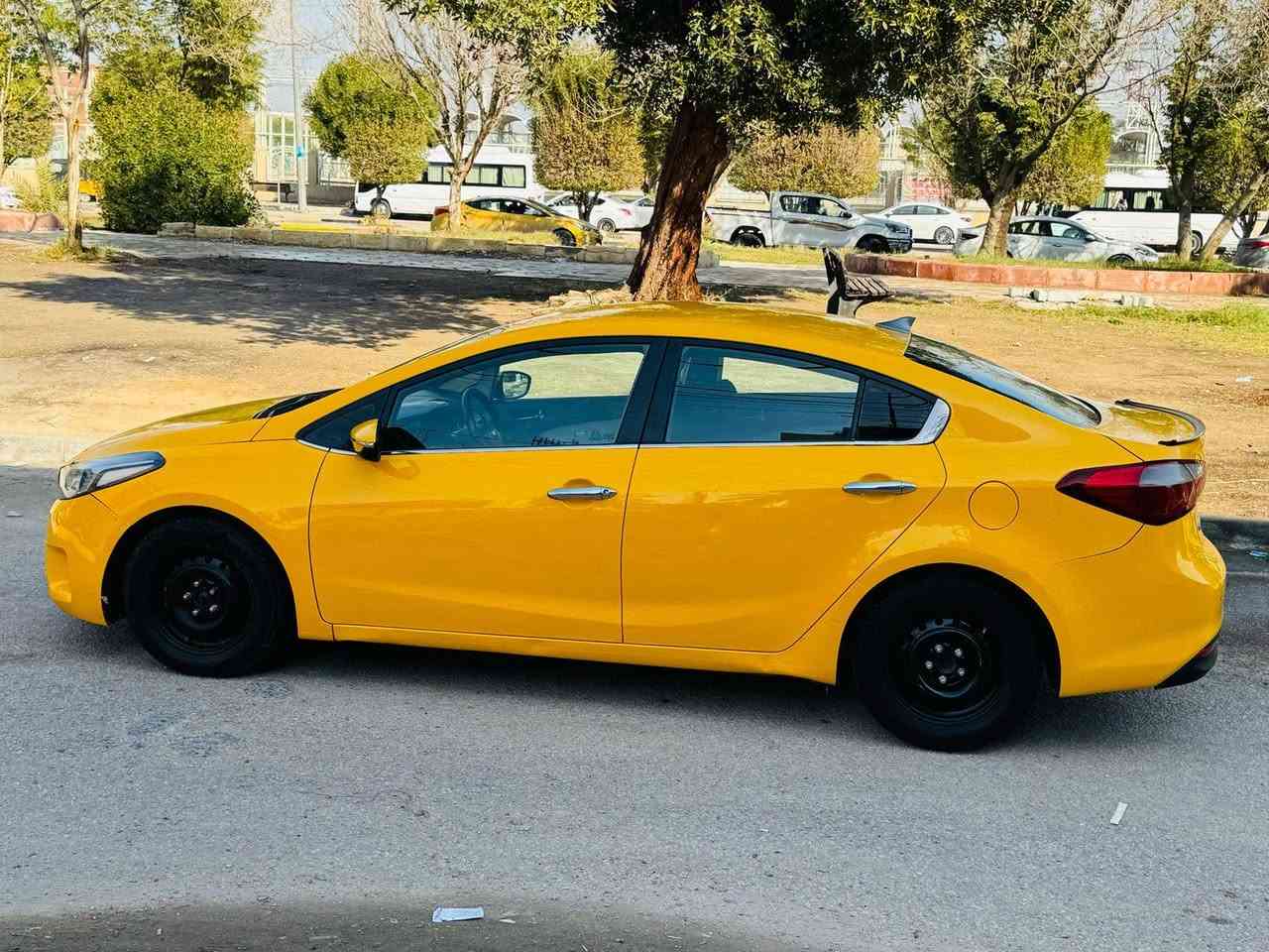 فورتي مديل 2015 سعر106ستفسار  تصل رقم***********رقم بغداد وارد مريكي حادثه فقط بنيد بدون دواخل باقي كفاله عامه ليبل واحد وين معجبك فحص موصفاته مكينه 2000دوش مرقوب شاشه كامره تحكم ستيرن مثبت سرعه حساسات نضام ايكو شاير بل مري تخم تاير حداديه جديده تبريد ثلج سياره جاهزه مكان سياره كربلاء
