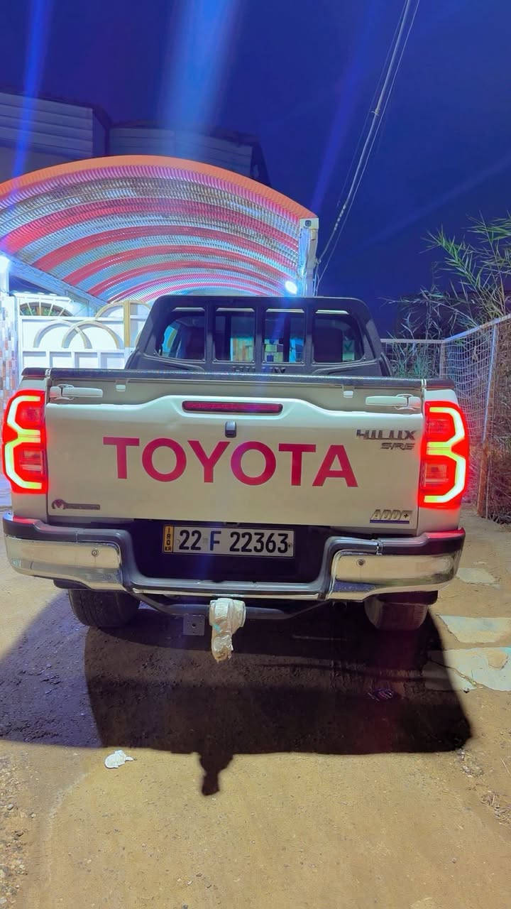 سلام عليكم سيارة هايلوكس مديل ٢٠٢٣ بانزين كفاله عامه من الضربه والتبديل والصبغ مكينه وكير كفاله رقم اربيل ماشيه 35 حقيقي السيارة كامل موصفات رقم اربيل مكان السياره الجزيره شط العرب شارع الصقر الاستفسار على الرقم ***********
