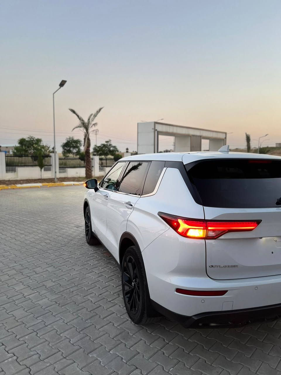 𝑴𝑰𝑻𝑺𝑼𝑩𝑰𝑺𝑰  𝑶𝑼𝑻𝑳𝑨𝑵𝑫𝑬𝑹 𝑺𝑬
𝑨𝑾𝑪  ‏4x4 2024
موديل  2024
محرك 𝒄 𝒄 2,500 
فول مواصفات
بانوراما
دبل اكسل
بصمة
٧ راكب
كيج اليكتروني
كشن جلد
كشن تدفئة
ابواب بصمة
ابواب بردة
نظام كاميرا ‏‎  °360 
لايتات ليد زينون
حساس امامي و خلفي
رادار امامي و خلفي و جانبي
بريك بصمة
صندوق شفت 
مراية شفت كهربائي 
سيارة بونيد صبغ
بدون دواخل
بدون شاسی
مسافة 12000 مایل 𝑴𝒊𝒍𝒆𝒔
سيارة موجود عقرة

رقم شاصي

ja4j4va8xrz077777

☎️ 
کوردی ***********
لغة عربی ***********

#𝑴𝑰𝑻𝑺𝑼𝑩𝑰𝑺𝑰 #𝑶𝑼𝑻𝑳𝑨𝑵𝑫𝑬𝑹
