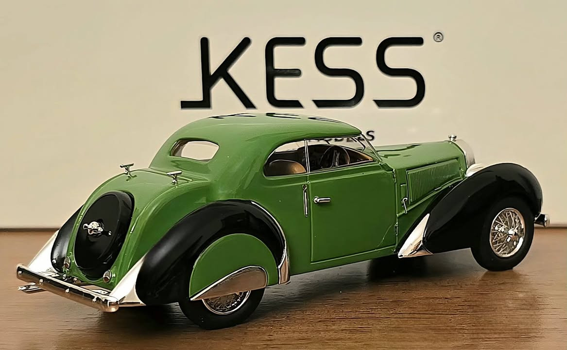 Bugatti Labourdette T57 Vutotal Coupe 1936 1/43 Kess.


**إذا كنت صاحب هذا الإعلان وتريد حذفه لأي سبب، رجاءا أرسل رسالة إلى الدعم الفني**