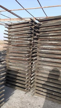 مرخصت الادمن معمل اشتايكر للبيع 100 قالب +خباطه نص جيس نضيفه +هزاز مشت...