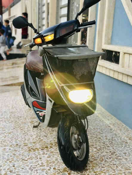 موطور بزون نضافه فول 
كهربائيات كله شغال 
سلف بس رايدله باتري 
اشاير لايت كله شغال 
هندر واحد يشتغل شرط 
قطاره مال بانزين شرط 
ويا الأدرع الأصلي ماله بدلته 
السعر 200 للاستفسار الاتصال ع رقم *********** متوفر وتساب
