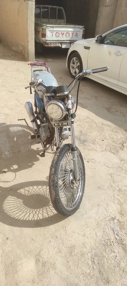 دراجه نامه اربعه كير موديل 2019 اوراقها ضايعه مكفوله من السرقه السعر 375
التواصل ***********
