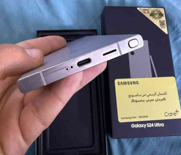 S24 Ultra ذاكره 256 رام 12جهاز عربي دبل خط نضافه جهاز 100% جهاز مكفول كامل ملحقات مع لزكه وحافضه وكارتون 
السعر 890 الف قفل مكاني بغداد مدينه صدر للتصال *********** ملاحضه توصيل ماكوو @
