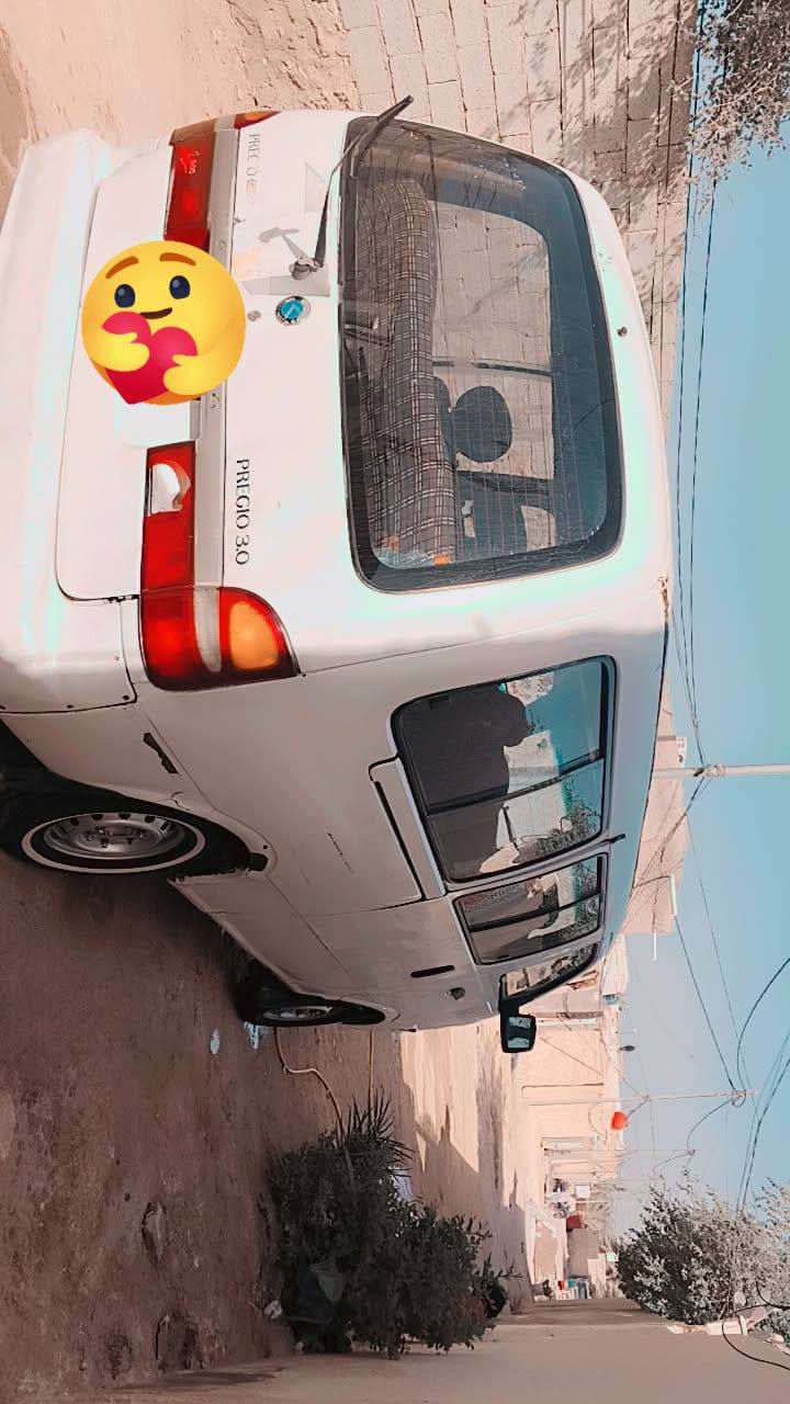 سلام عليكم كيه بريجو. لبيع موديل ٢٠٠٠ كير ومكينه بجيس كهربايت جديده السياره جاهزه  دواخل مرتبه رقم نجف ***********   اتصل وبيك خير و لل والله
