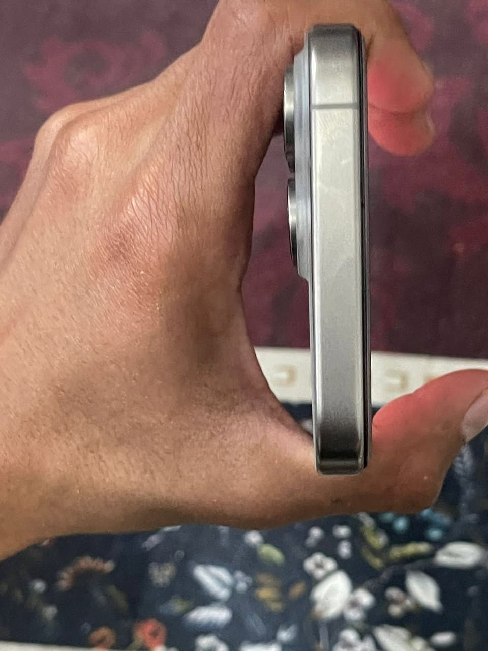 سلام عليكم 
15 pro max شرق اوسط
 استخدام قليل 
ذاكره 256 بطاريه 87 مبدل شاشه فيس إيدي شغال
ألوانها طبق الاصل 
السعر  850 ألف وبي مجال بسيط
العنوان : بغداد حي الجهاد


**إذا كنت صاحب هذا الإعلان وتريد حذفه لأي سبب، رجاءا أرسل رسالة إلى الدعم الفني**