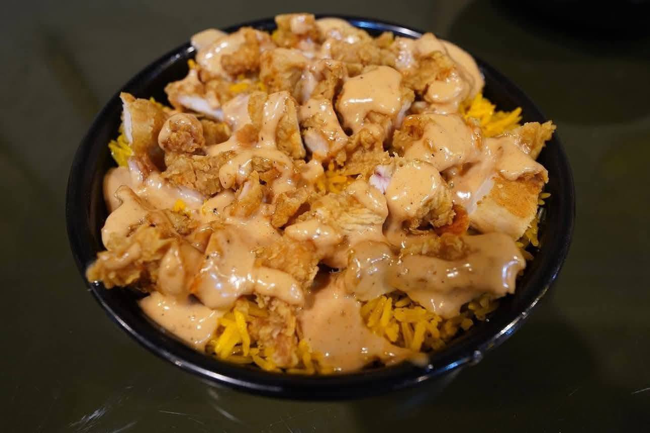 🍗✨ أطيب ريزو بمتناول إيدك ✨🍗

✅ ريزو عادي — 5000
🌶️ ريزو سبايسي — 5000
🥩 ريزو شاورما لحم — 6000
🍗 ريزو شاورما دجاج — 6000
🥘 ريزو صلصة ميكس — 5000
🍖 ريزو مدخن باربكيو — 5000

📩 للحجز راسلونا على الخاص
📲 أو واتساب: ***********

🚗 التوصيل:

داخل الولاية: 1000

للمناطق البعيدة: 2000

3 أطراف الشطرة: 3000

خارج الولاية والمناطق النائية: 5000

🌟 الطعم غير.. جربه وماراح تندم! 🌟
