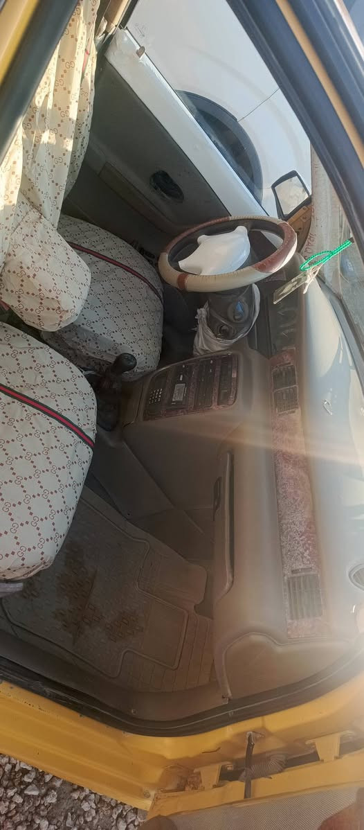 سمند 2011 ذي قار سنويه جديده سياره جاهزه  السعر 35 ***********
